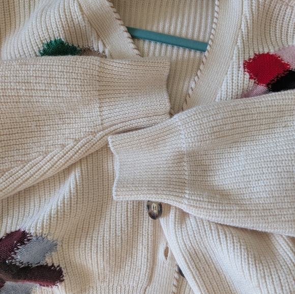 La Ligne Intarsia Flower Cardigan - Picture 11 of 12